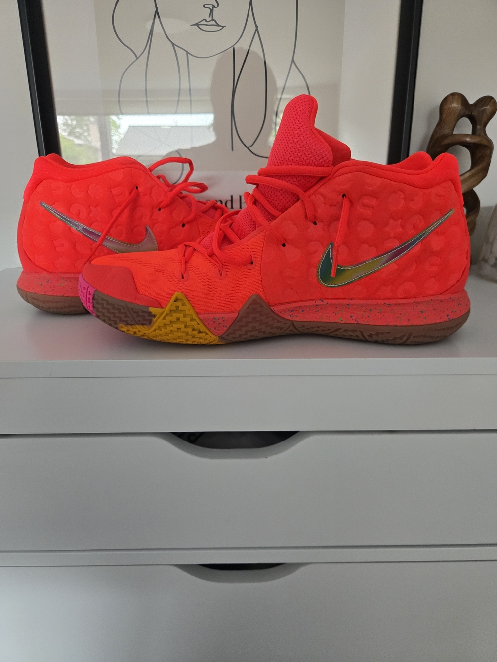 Mens Nike Kyrie 4 Lucky Charms